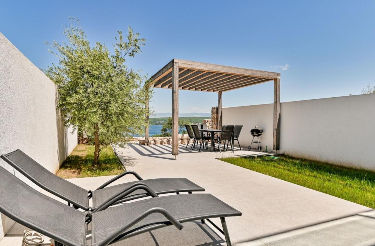 Deluxe sea view Rova Apartment Malinska Exterior foto