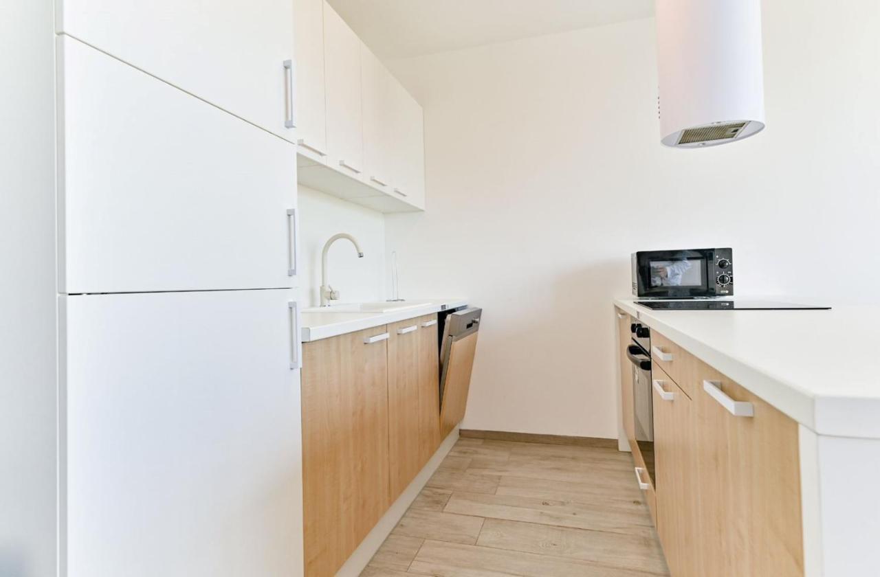 Deluxe sea view Rova Apartment Malinska Exterior foto